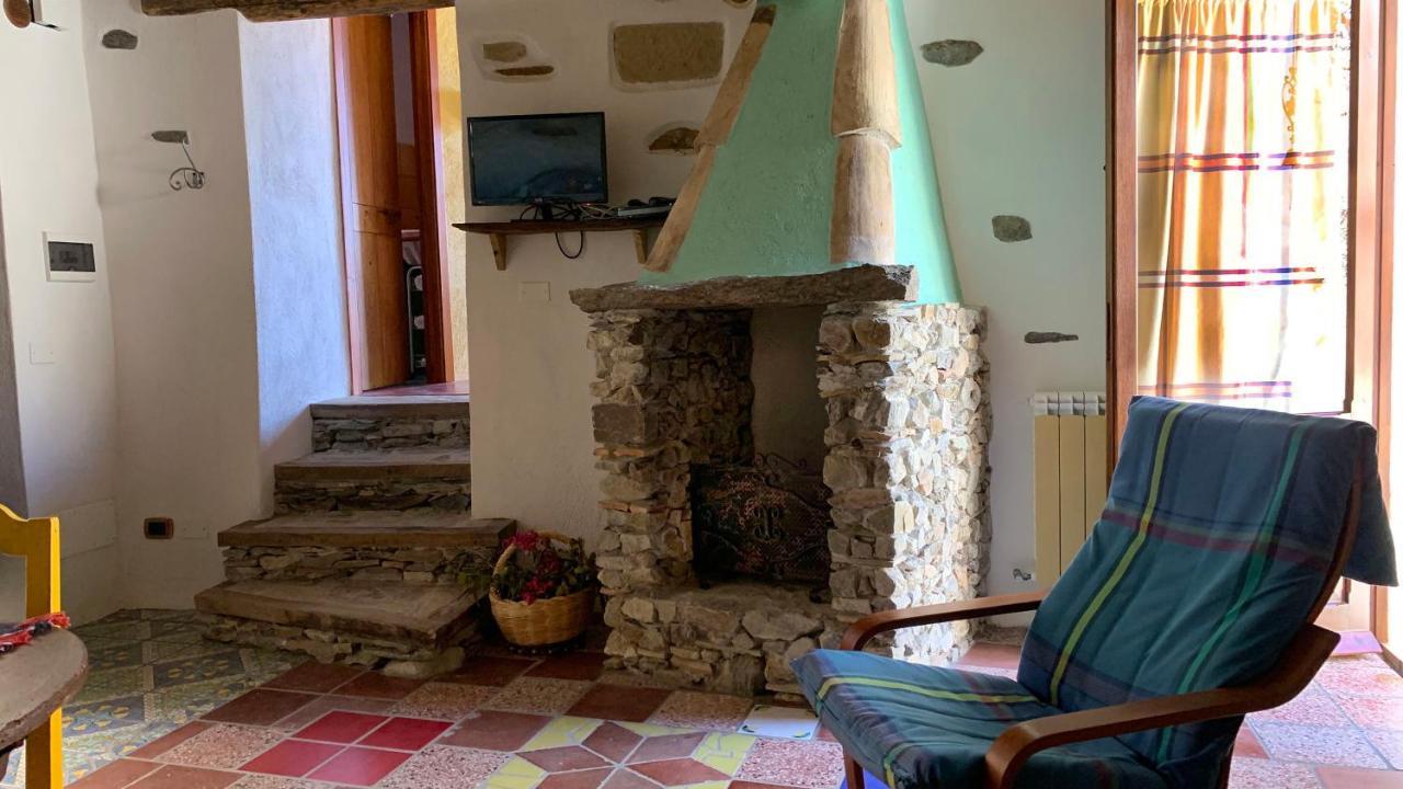 בלמונטה קלברו Albergo Diffuso Ecobelmonte מראה חיצוני תמונה