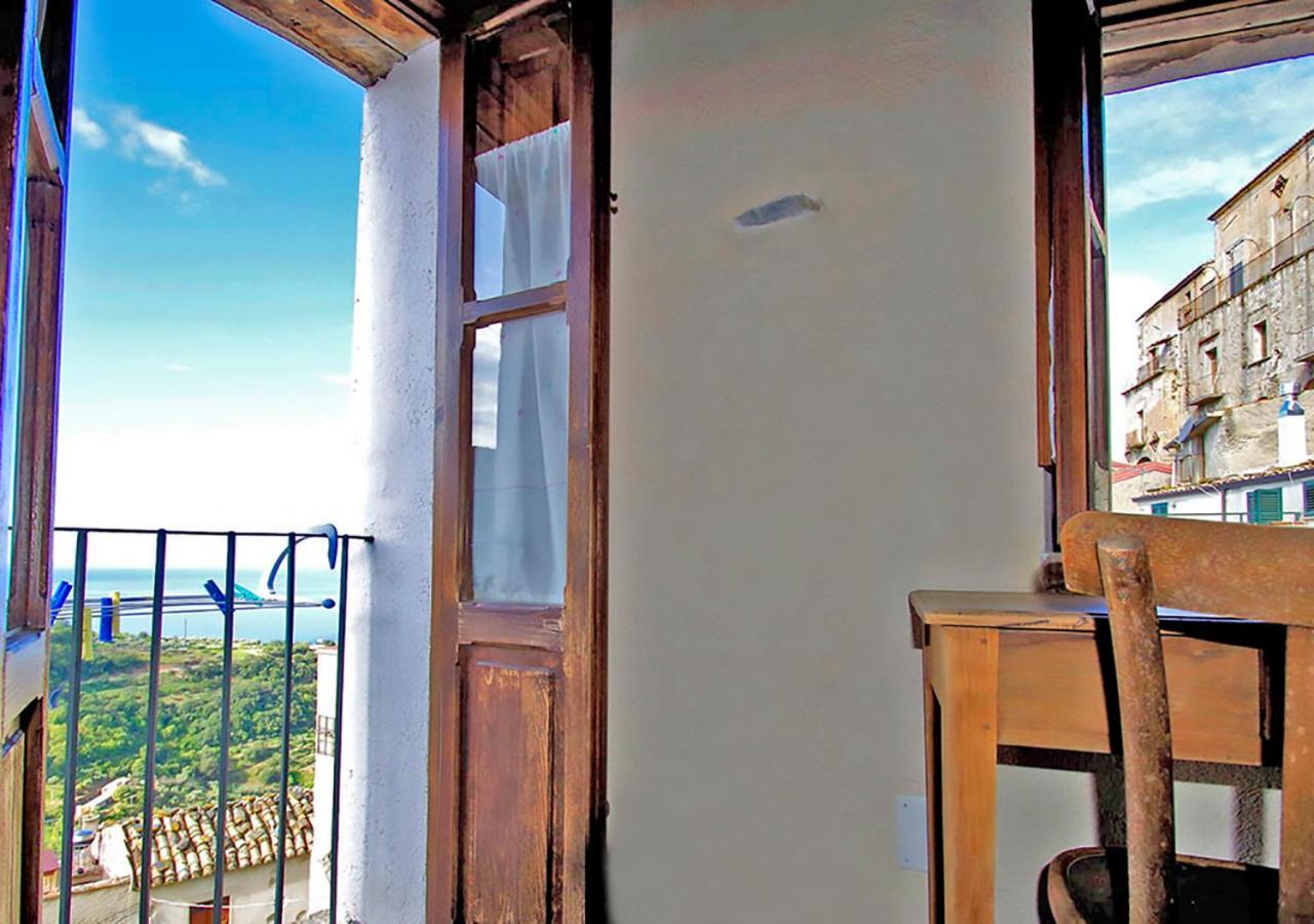 בלמונטה קלברו Albergo Diffuso Ecobelmonte מראה חיצוני תמונה